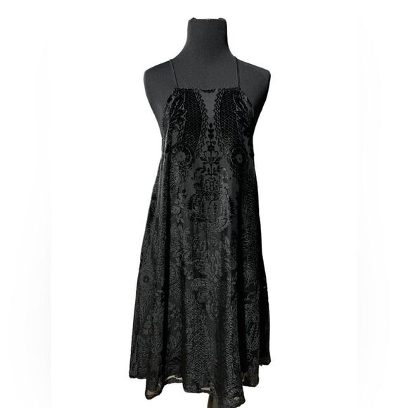 Velvet dress - Picture 1 of 6